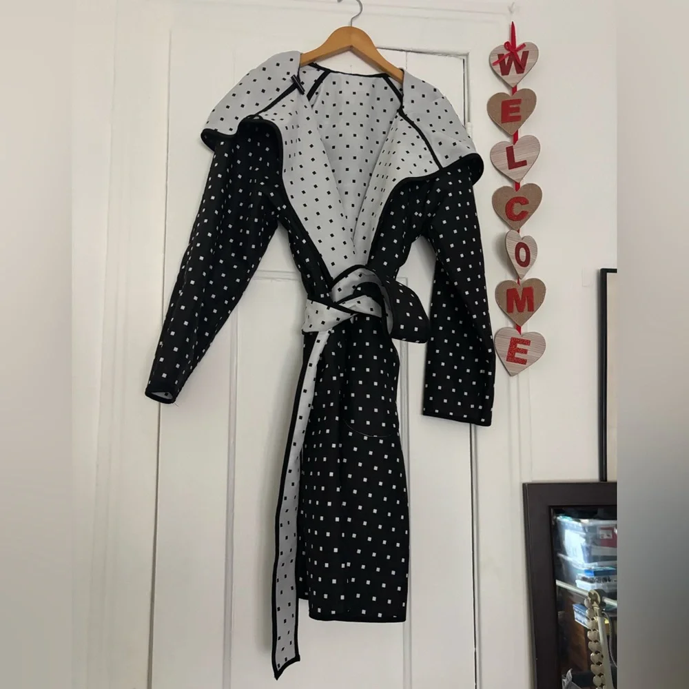 Mycra Pac Black and White Reversible Rain Coat M/L - Picture 1 of 6
